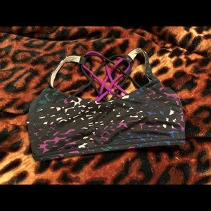 Lululemon sports bra